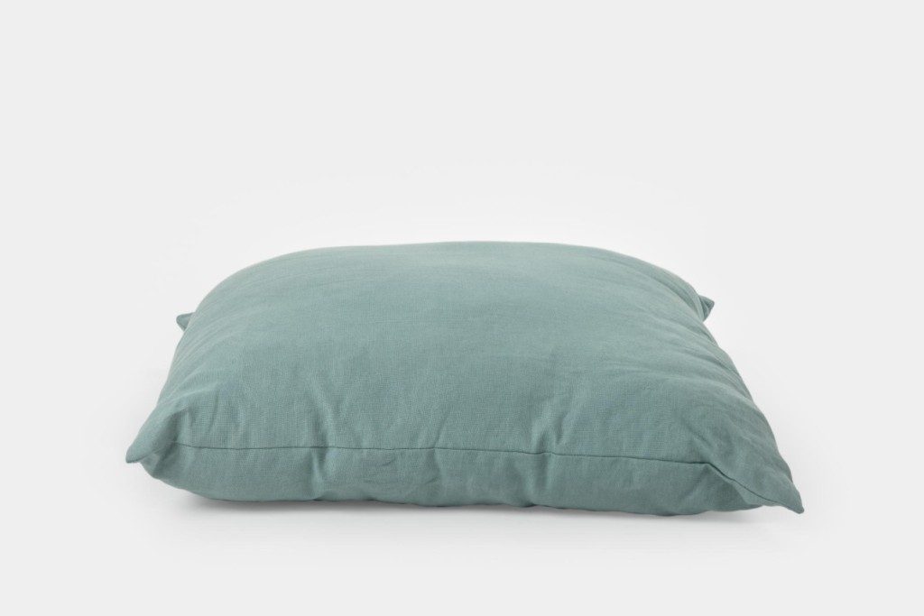 Mint green linen pillows - Image 2