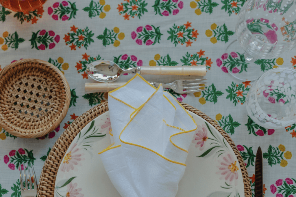 Natural rattan charger - Image 3
