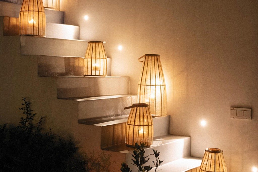 Rattan lanterns - Image 3